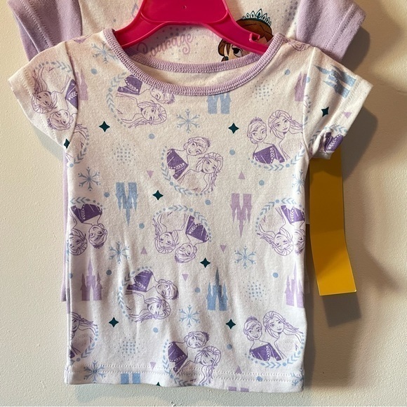 Toddlers Princess Elsa & Anna 2 Piece Pajama Tops size 2T - Picture 3 of 10